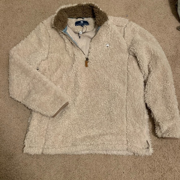 The Southern Shirt Company Jackets & Blazers - Medium souther shirt pullover like new